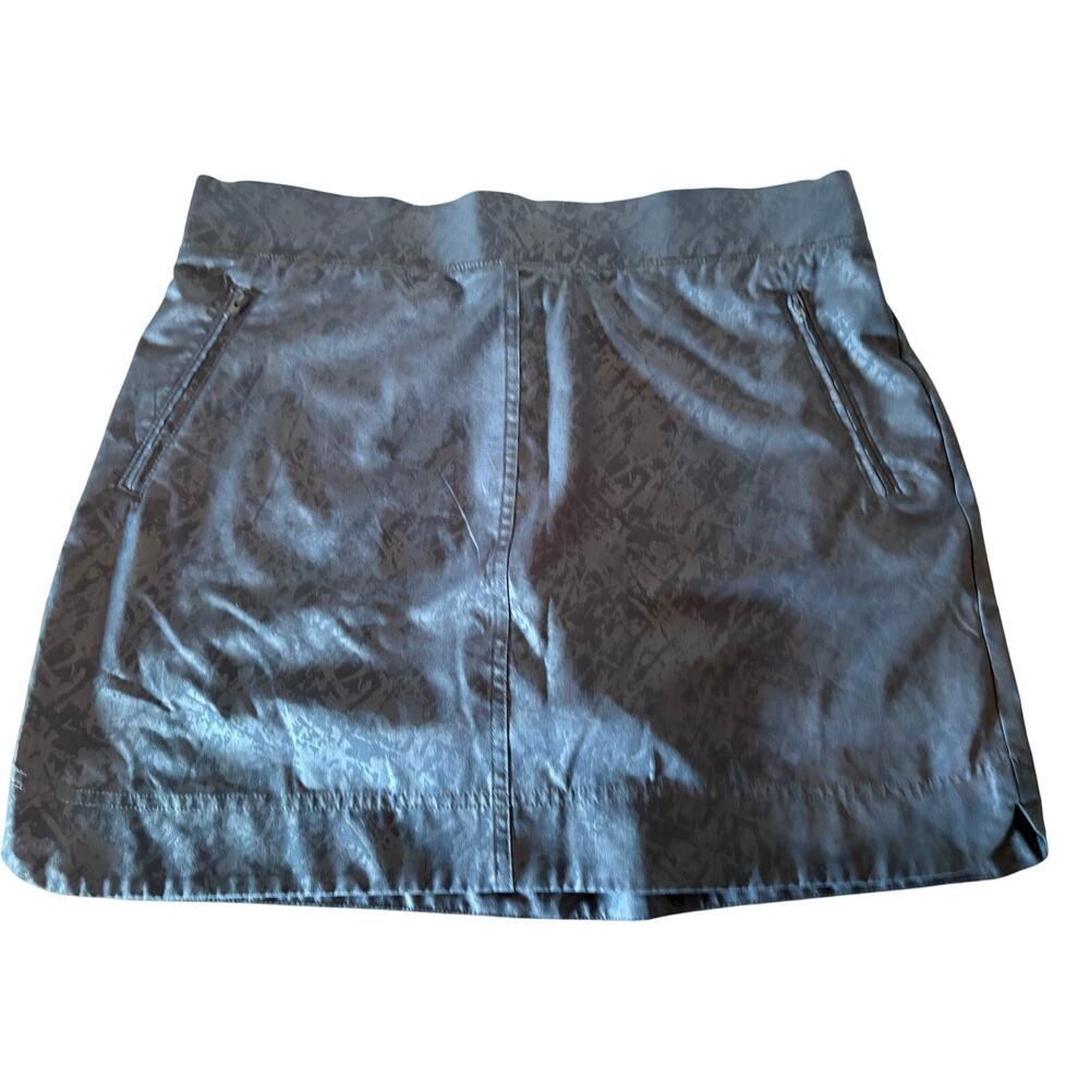 Orvis size large skort navy blue with pockets, comfy